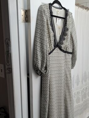 Max studio large dress